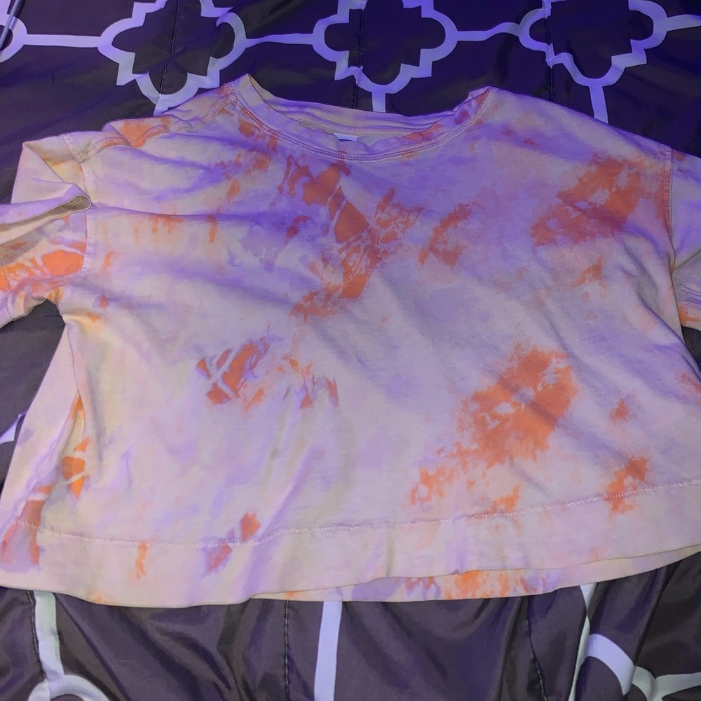 Tie dye cropped shirt